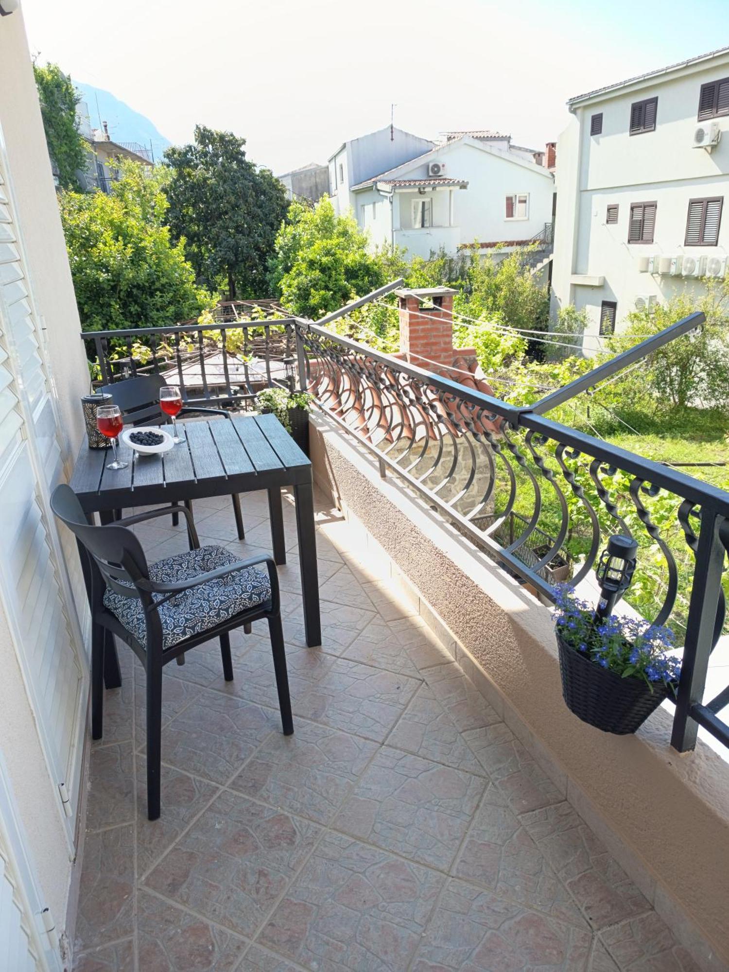 Apartman Komadina Hotel Makarska Exterior foto